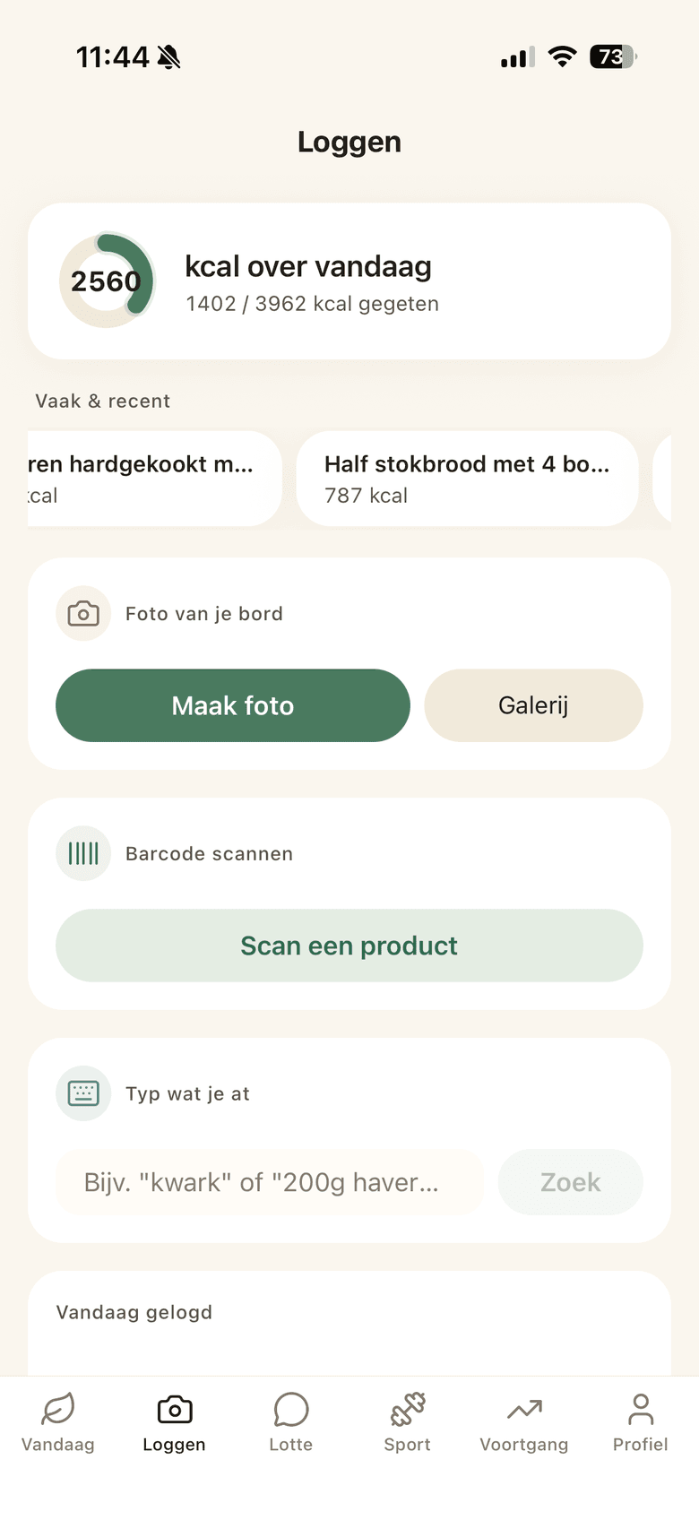 Het Loggen-scherm van de MyMesa-app met foto, barcode-scanner en tekstinvoer