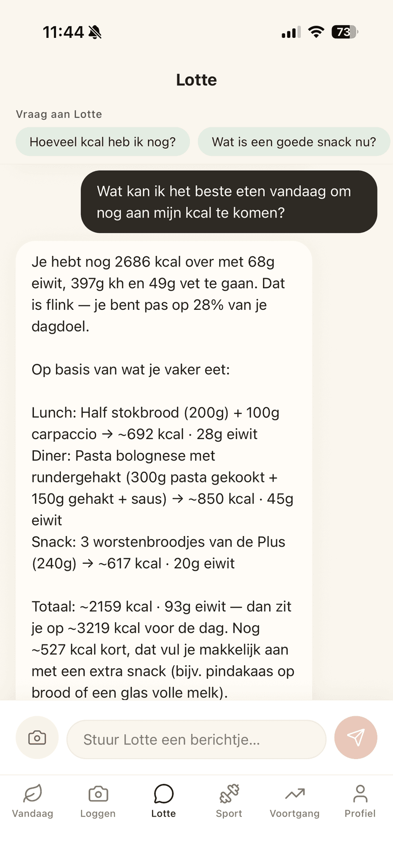 Chat met coach Lotte in de MyMesa-app: een concreet eetadvies op basis van je resterende calorieën en eiwit
